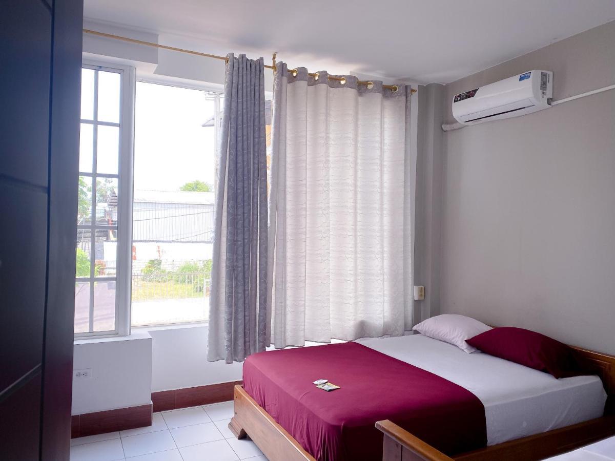 Hostal Casa Blanca Puerto Francisco de Orellana 外观 照片